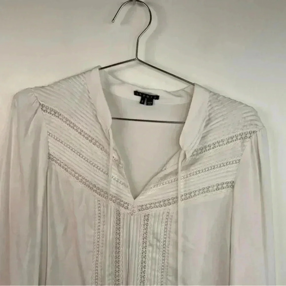 Theory Ivory Embroidered Lace Long Sleeve Peasant Top‎ - Picture 4 of 9